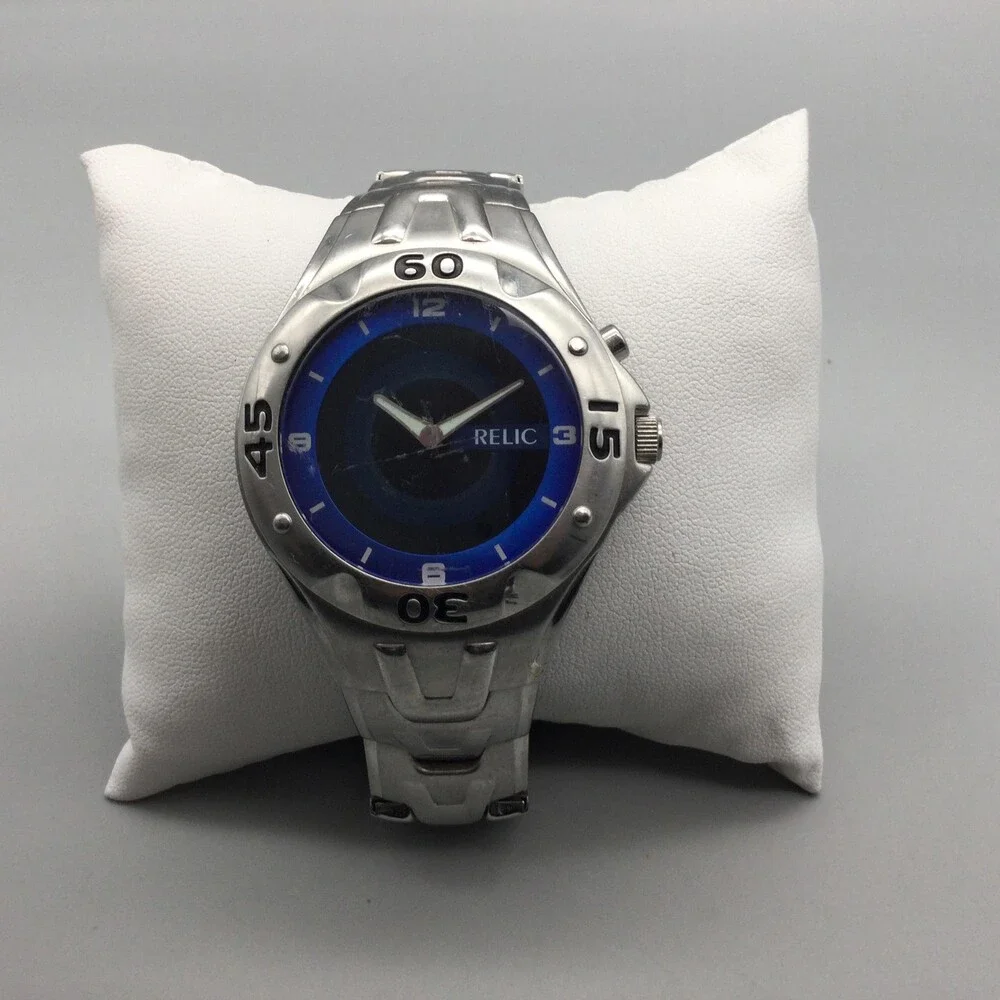 Relic ZR55048 Mens Watch 38mm Blue Circle Animation Stainless New Battery 7.5